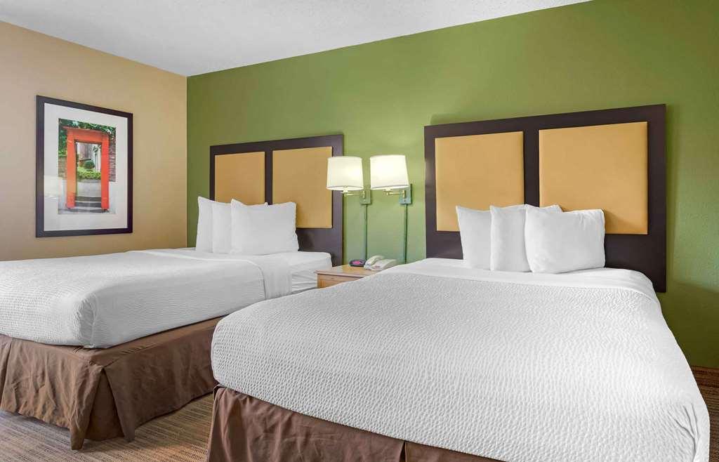 Extended Stay America Suites - Houston - Galleria - Uptown Room photo